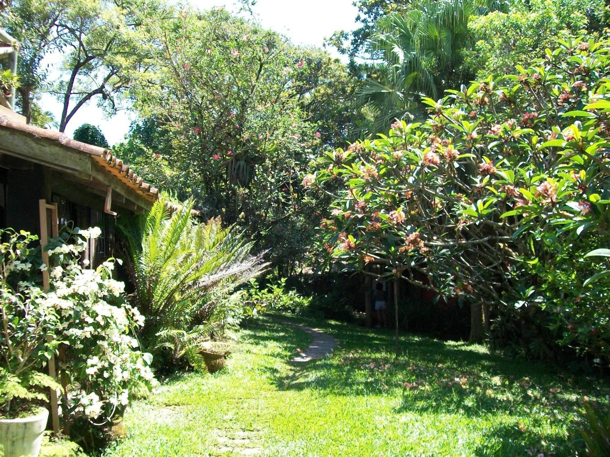 Regina Guest House Praia do Rosa Luaran gambar