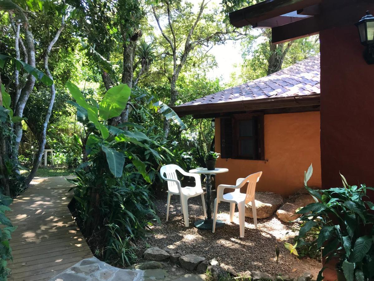 Regina Guest House Praia do Rosa Luaran gambar